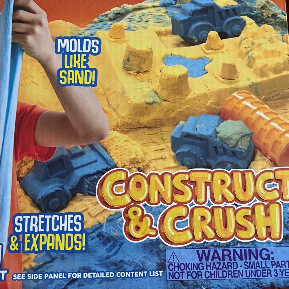 New SLIMYGLOOP® Slimy Sand Construct and Crush Mold and Stretch Creations trucks